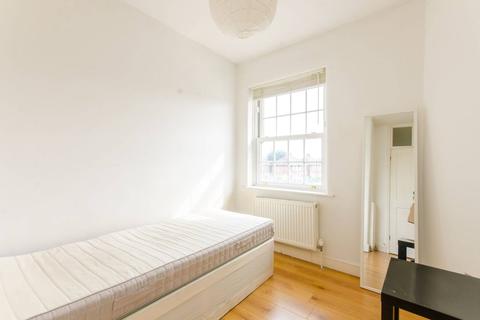 3 bedroom flat for sale - Great Cambridge Road, Tottenham, London, N17