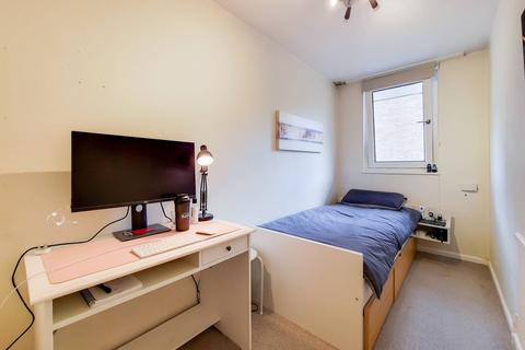57 Mulkern Road, London, N19 3HH