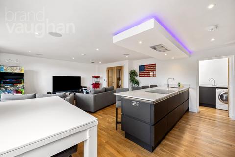 4 bedroom detached house for sale, Highbank, Brighton, BN1