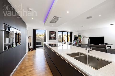 4 bedroom detached house for sale, Highbank, Brighton, BN1