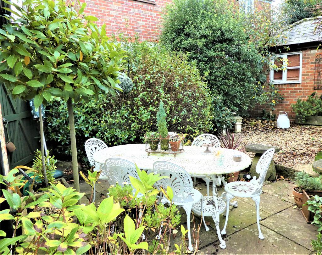 House in Little Coxwell - View 3