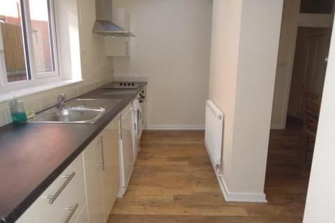 5 bedroom semi-detached house to rent, Alma Road, Southampton SO14