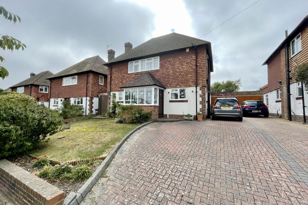 Willingdon Park Drive, Willingdon... 3 bed detached house £550,000