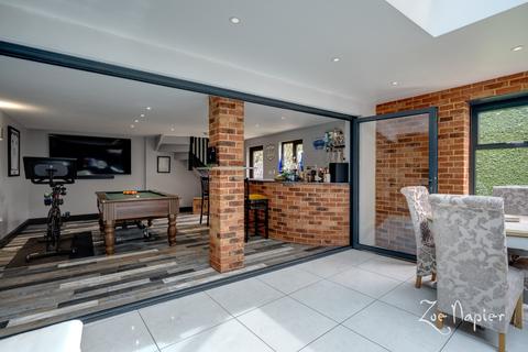 Oak Cottage West End Road, Tiptree, Colchester, CO5 0QH