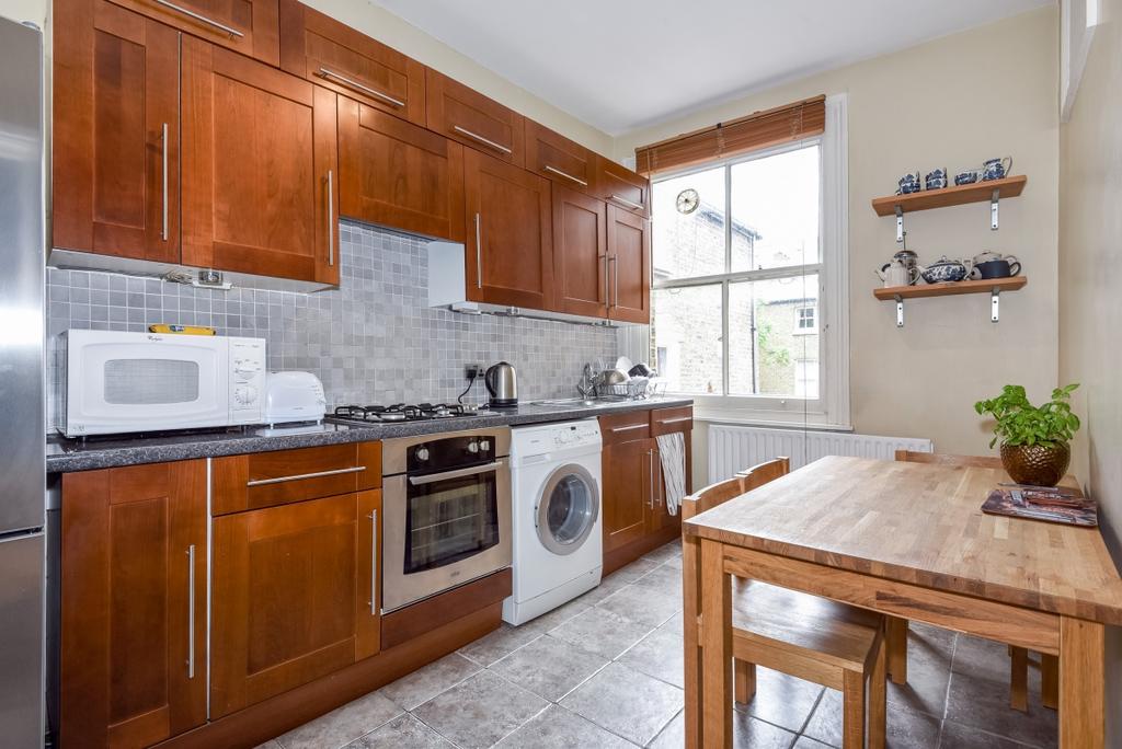 Handforth Road London SW9 2 bed apartment £1,775 pcm (£410 pw)