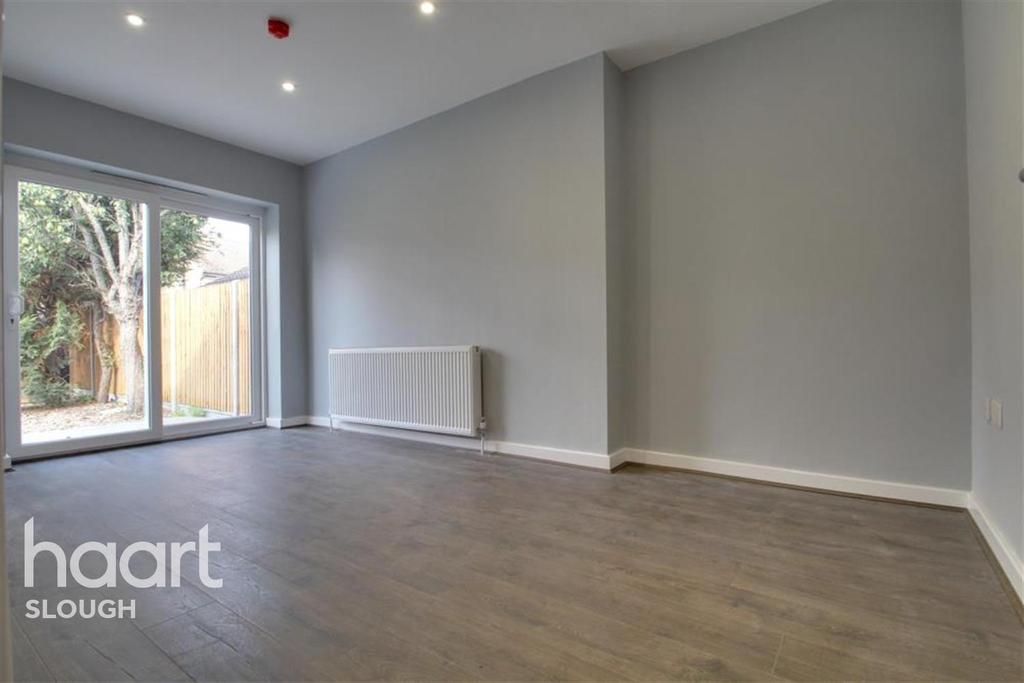 Dawley Ride, Colnbrook 1 bed in a house share £750 pcm (£173 pw)