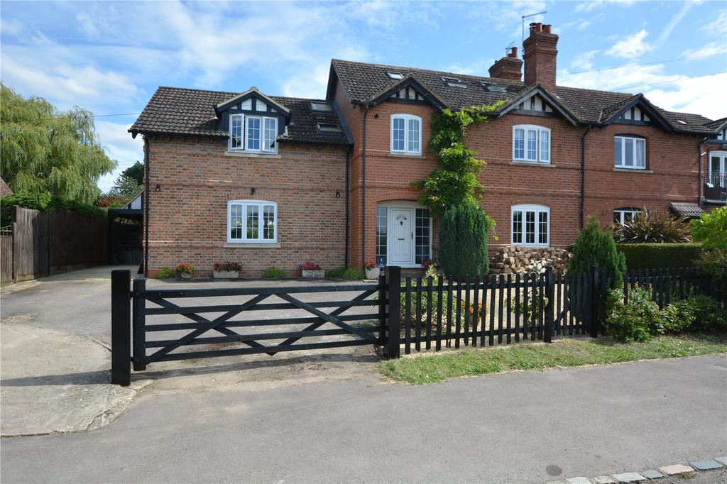 New Buildings, Longney, Gloucester... 5 bed semidetached house £650,000