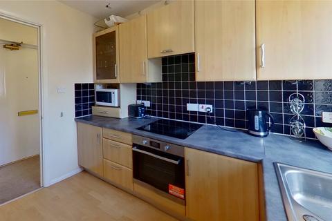 2 bedroom flat to rent, Rodney Place, Edinburgh, EH7