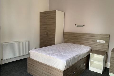Studio to rent - Roseangle, West End, Dundee, DD1