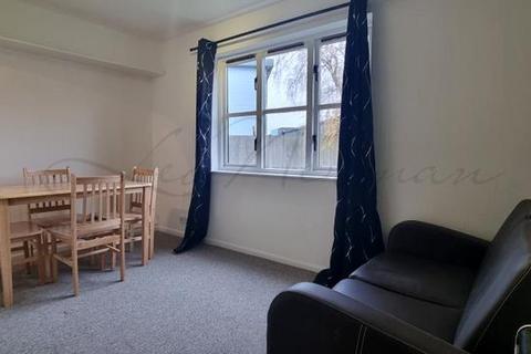 1 bedroom flat to rent, Avonmouth Road, Dartford, DA1