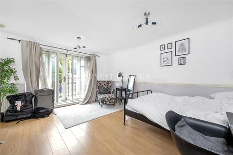 3 bedroom apartment for sale - Island Row, Limehouse, E14