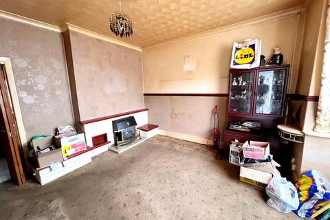 15 Wallace Road, Neath, SA11 1YL