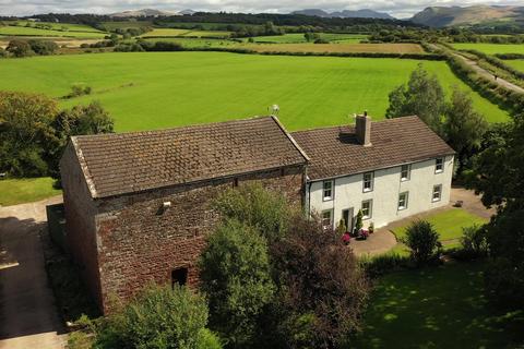 7 bedroom farm house for sale - Low House, Keekle, Cleator Moor, Cumbria CA25