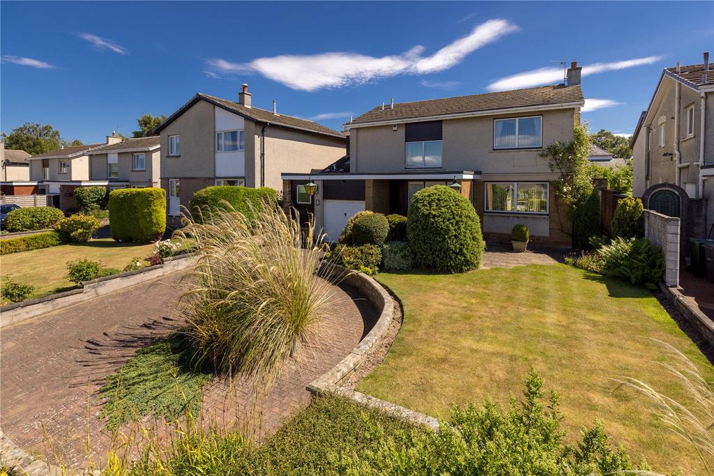 Cramond Gardens, Edinburgh, EH4 4 bed detached house for sale £575,000