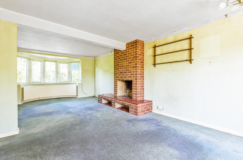 Sitting/Dining Room