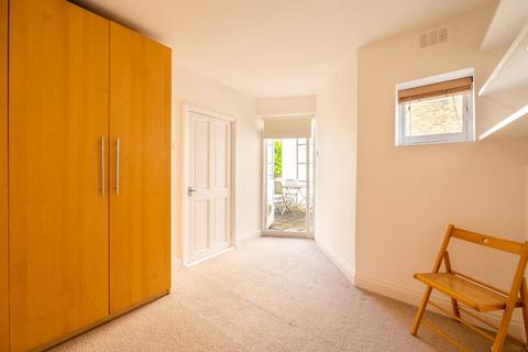 41 Wiseton Road, London, SW17 7EE