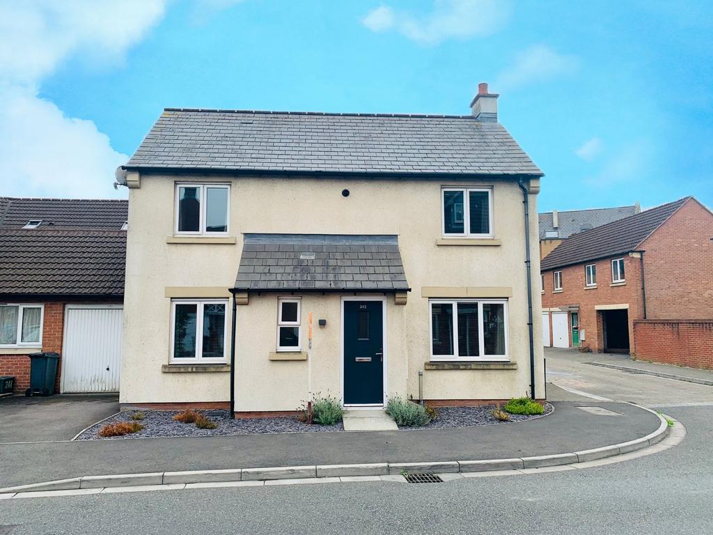 Longridge Way, WestonSuperMare, BS24 3 bed detached house £305,000