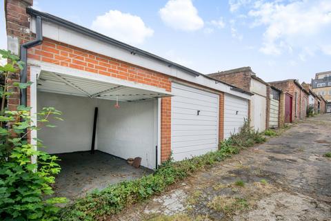 Garage for sale, Lavender Hill, Clapham Junction, London, SW11
