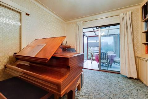 56 Further Green Road, Catford, London, SE6 1JH