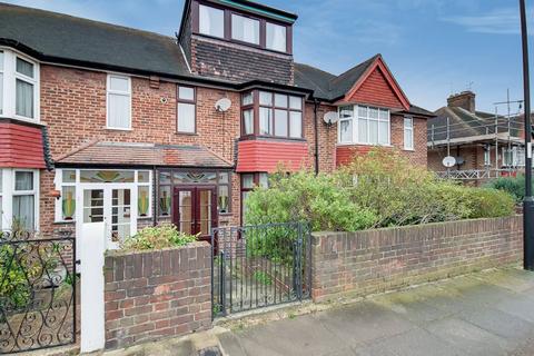 56 Further Green Road, Catford, London, SE6 1JH