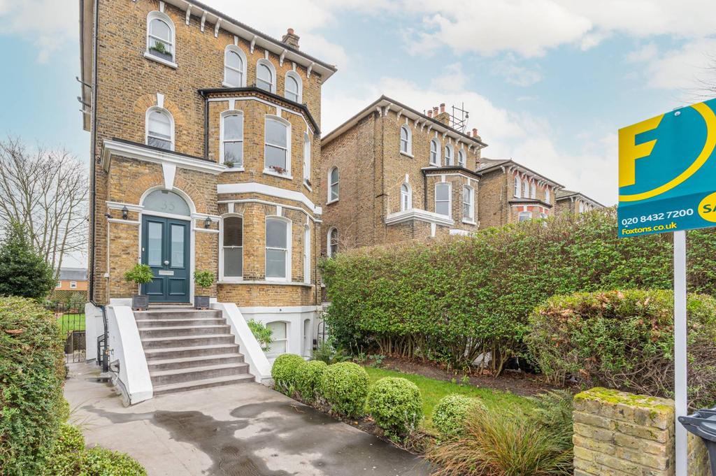Leyland Road, Lee, London, SE12 1 bed flat for sale £450,000