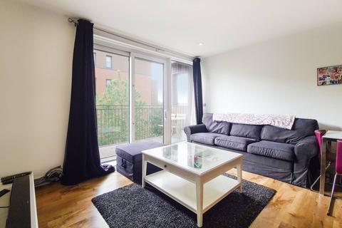 1 bedroom flat for sale - Meadowside, Kidbrooke, London, SE9