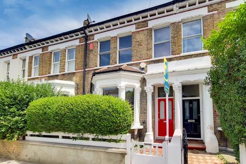 12 Solon Road, London, SW2 5UY