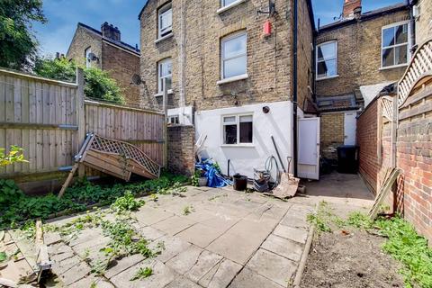 12 Solon Road, London, SW2 5UY