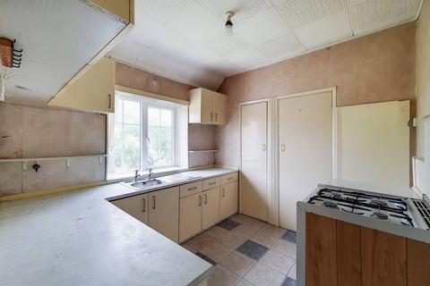 43 Ravenscar Road, Bromley, BR1 5PN