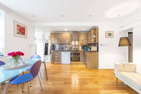 2 bedroom flat for sale - Gloucester Avenue, Primrose Hill, London, NW1