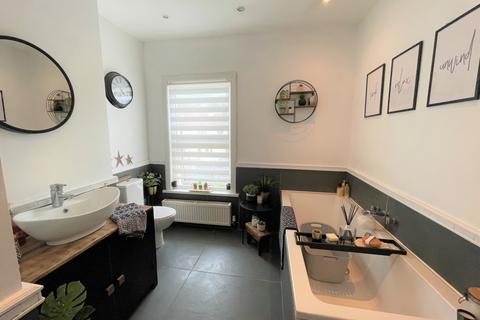 1 Brookdale Terrace, Barnstaple, EX32 9HZ