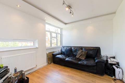 1 bedroom flat for sale, The Orchard, Bedford Park, London, W4