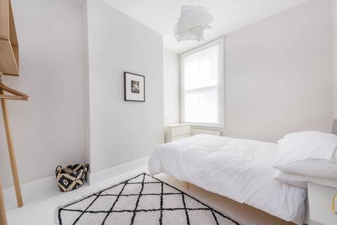 2 bedroom flat to rent - Balfern Grove, Chiswick, London, W4