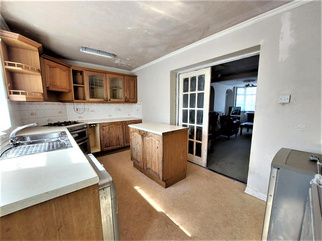 3 - Kitch - E T202207121404.jpg