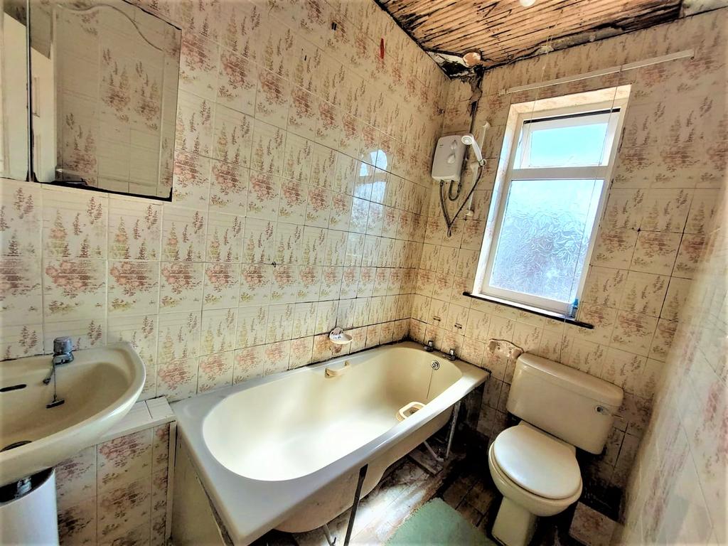 21 -bath - E T202207121404.jpg
