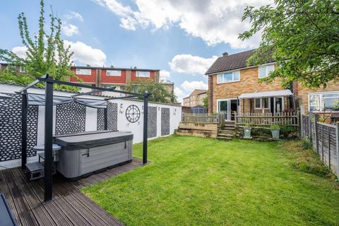 157 Regina Road, London, SE25 4TR