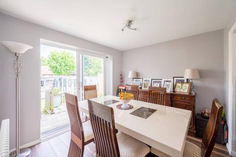 157 Regina Road, London, SE25 4TR