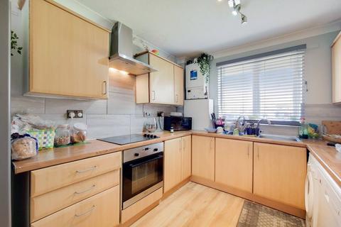 23 Weighton Road, London, SE20 8TN