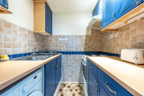 67 Priory Crescent, London, SE19 3ED