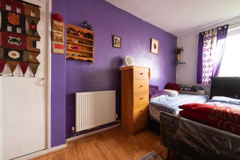 2 bedroom flat for sale - Friern Road, East Dulwich, London, SE22