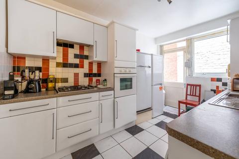9a Park Hill, London, W5 2JS