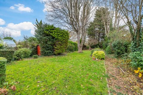 9a Park Hill, London, W5 2JS