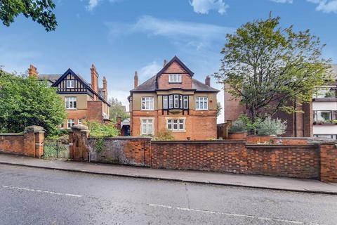 68b Castlebar Road, London, W5 2DD