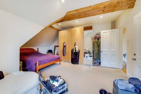 68b Castlebar Road, London, W5 2DD