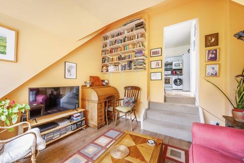 38d Inglis Road, London, W5 3RL