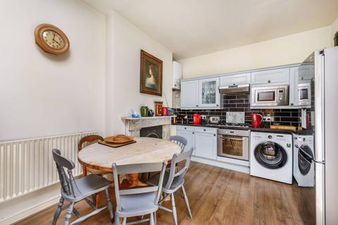 38d Inglis Road, London, W5 3RL