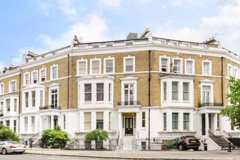 2 bedroom flat for sale, Cromwell Crescent, Kensington, London, SW5