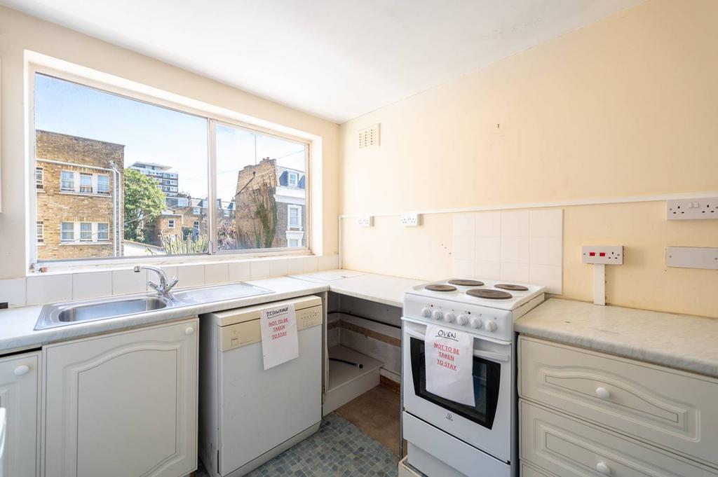Moore Park Road, Moore Park Estate... 2 bed flat £525,000