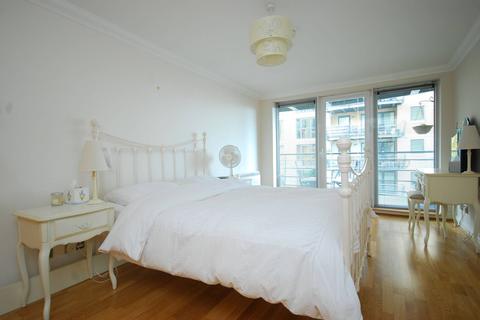 2 bedroom flat to rent - Thistley Court, Deptford, London, SE8