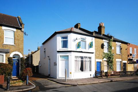 40 Station Road, Hounslow, TW3 2AH
